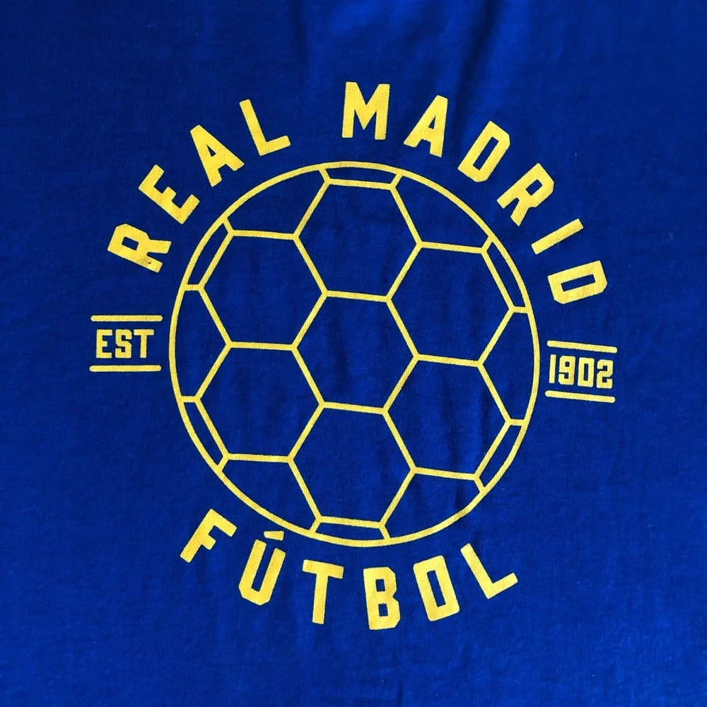 ⚽️ NWT Adidas Real Madrid Futbol T-Shirt
